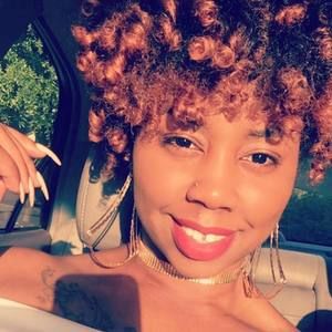 Meet your Posher, Mandy